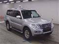 2018 Mitsubishi Pajero