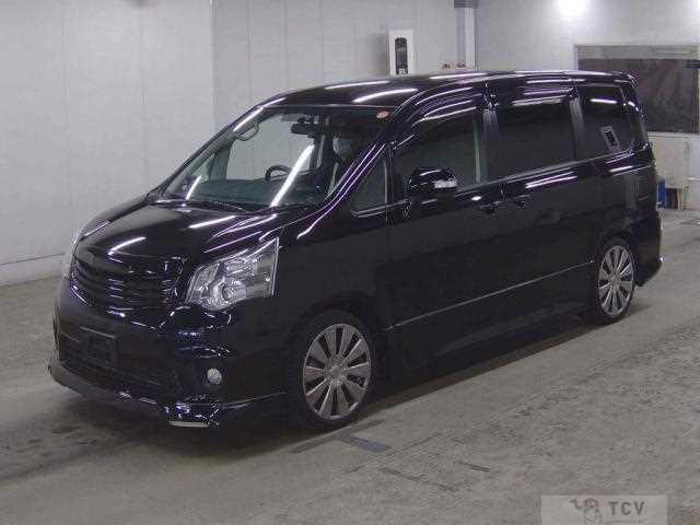 2013 Toyota Noah