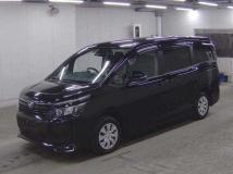 2016 Toyota Voxy