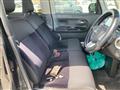 2013 Daihatsu Tanto