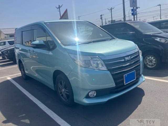 2014 Toyota Noah
