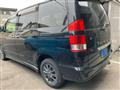 2005 Toyota Noah