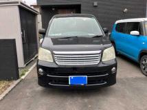 2005 Toyota Noah