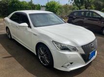 2013 Toyota Kluger Hybrid