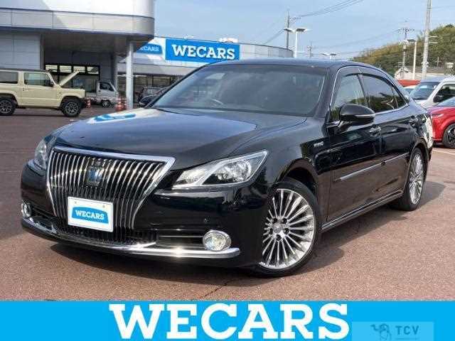 2014 Toyota Crown Majesta