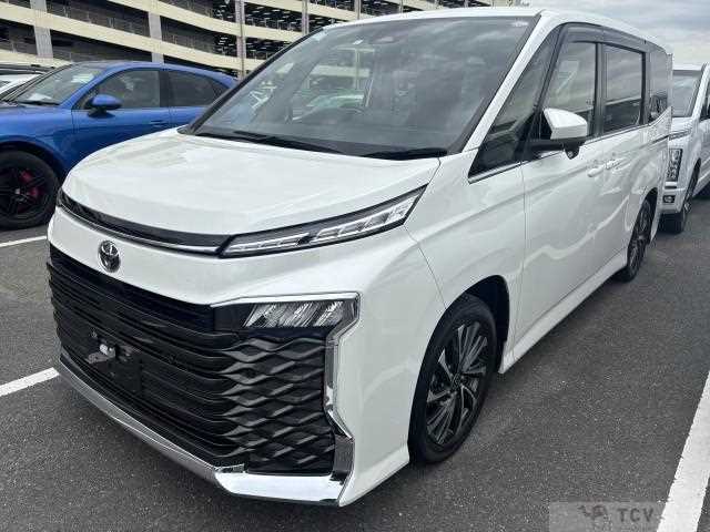 2023 Toyota Voxy