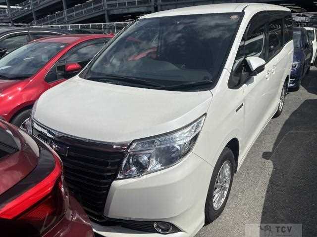 2015 Toyota Noah