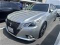 2015 Toyota Crown Hybrid