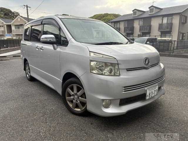 2010 Toyota Voxy