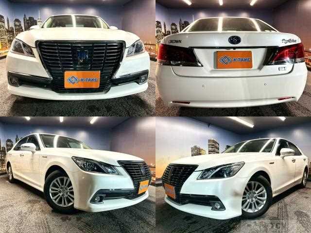 2013 Toyota Crown Hybrid