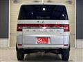 2017 Mitsubishi Delica D5