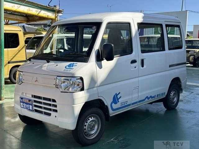 2022 Mitsubishi Mitsubishi Others