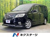 2013 Nissan Serena
