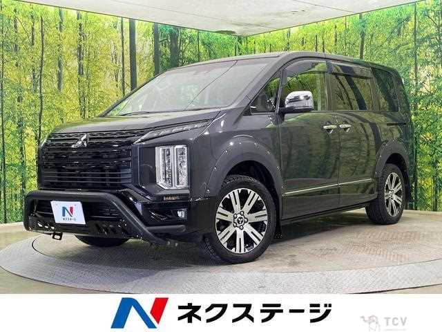 2022 Mitsubishi Delica D5