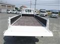 2015 Isuzu Elf Truck