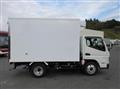 2025 Mitsubishi Fuso Canter