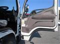 2025 Mitsubishi Fuso Canter