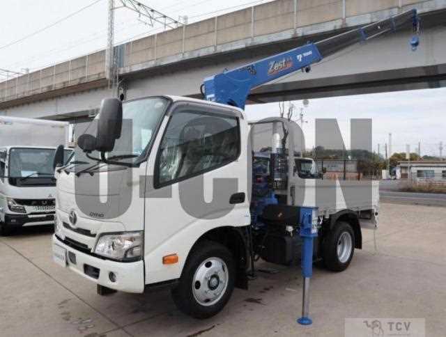 2025 Toyota Dyna Truck