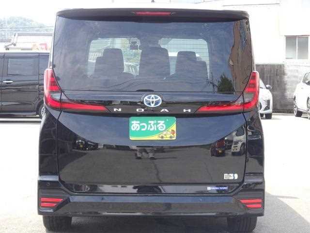 Toyota Noah 2025 — миниатюра 7
