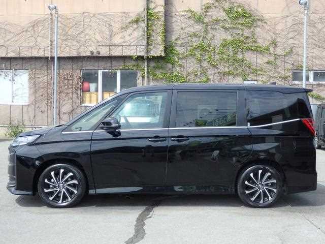 Toyota Noah 2025 — миниатюра 9
