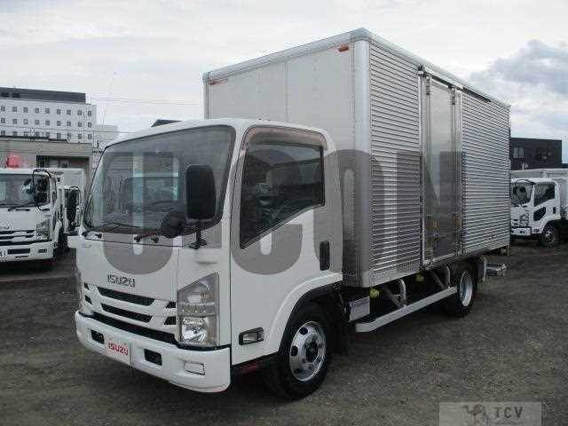 2016 Isuzu Elf Truck