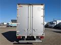 2018 Isuzu Elf Truck