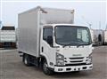 2018 Isuzu Elf Truck