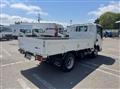 2025 Isuzu Elf Truck