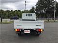 2019 Isuzu Elf Truck