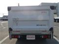 2020 Isuzu Elf Truck