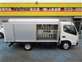 2013 Hino Dutro