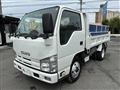2012 Isuzu Elf Truck