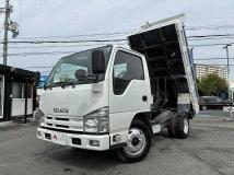 2012 Isuzu Elf Truck