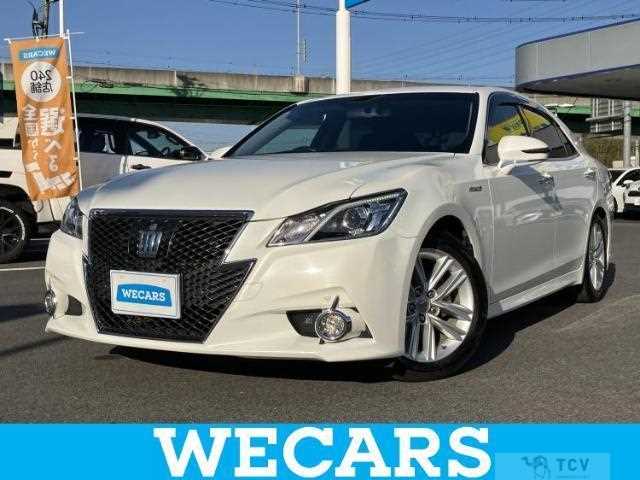 2015 Toyota Crown Hybrid