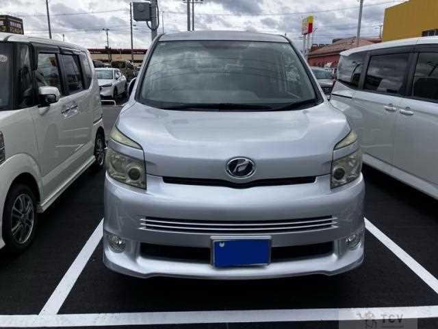 2009 Toyota Voxy