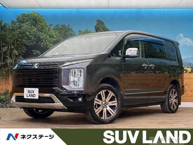 2020 Mitsubishi Delica D5