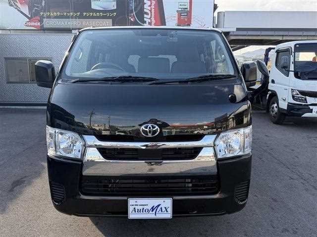 Toyota Hiace Van 2024 — миниатюра 6