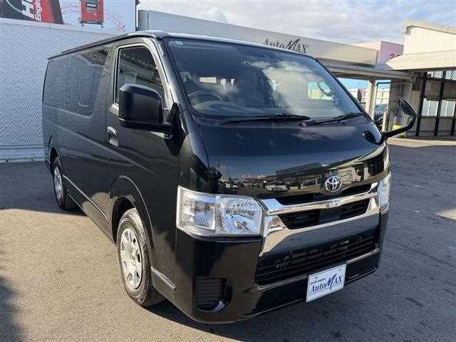 Toyota Hiace Van 2024 — миниатюра 7