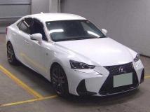 2017 Lexus IS