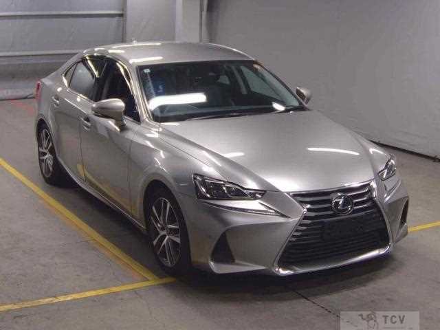 2018 Lexus IS