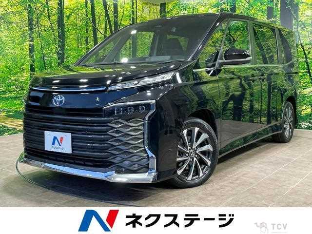 2022 Toyota Voxy