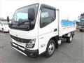2025 Mitsubishi Fuso Canter