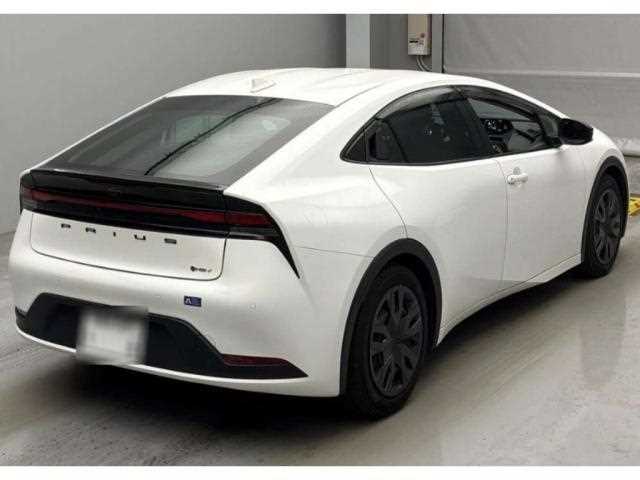Toyota Prius 2024 — миниатюра 6