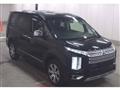 2019 Mitsubishi Delica D5