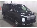 2019 Mitsubishi Delica D5
