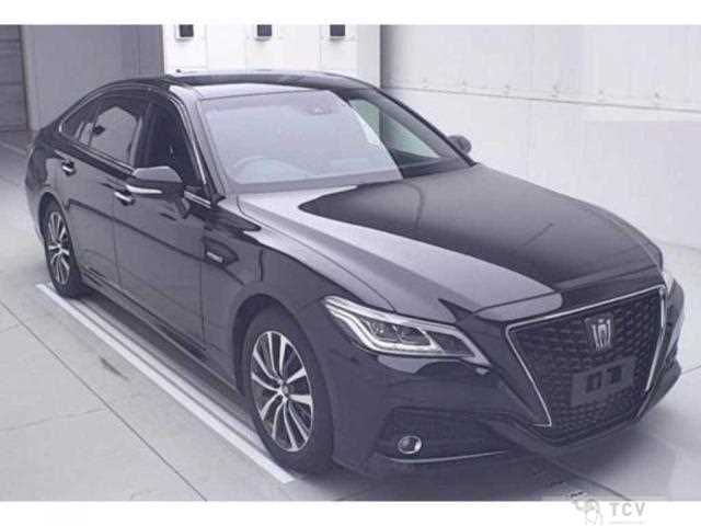 2018 Toyota Crown Hybrid