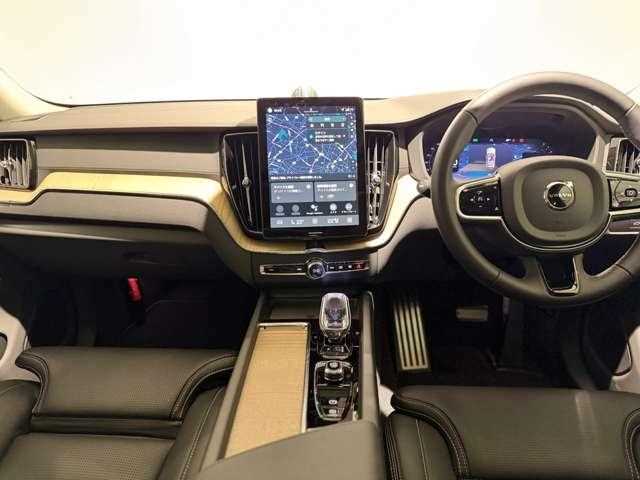 Volvo XC60 2025 — фото 4 купить в Москве