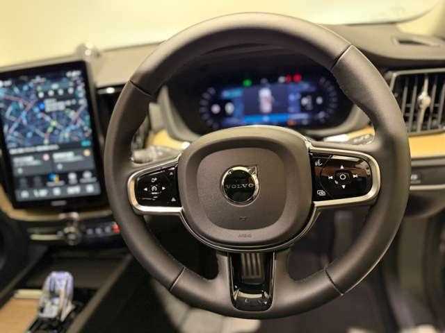 Volvo XC60 2025 — фото 8 купить в Москве