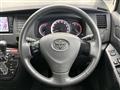 2011 Toyota Isis
