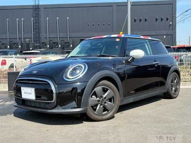 2021 BMW MINI